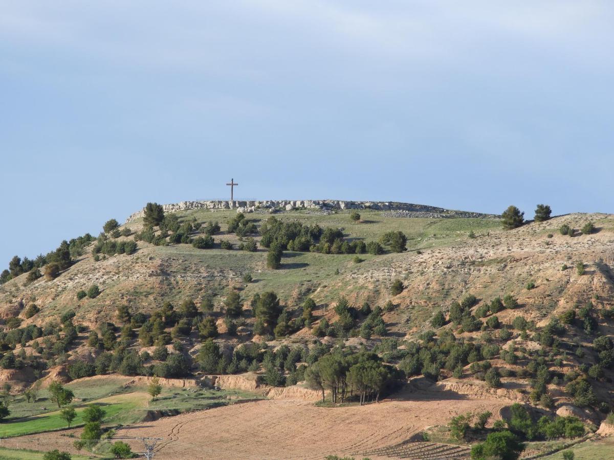 Apartamentos turísticos Ribera Natura San Martin de Rubiales Bagian luar foto